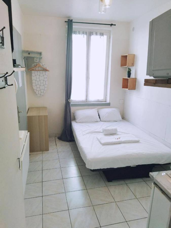 Studio à 10 min à pied Notre-Dame de la Garde Apartamento Marselha Exterior foto